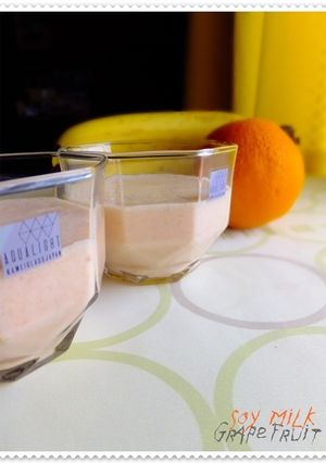 グレープフルーツ・豆乳ドリンク-レシピのメイン写真