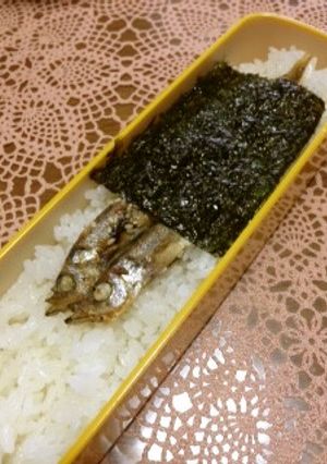 ししゃも弁当♪お静かに(笑)-レシピのメイン写真