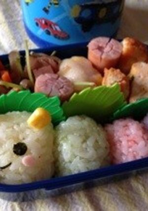 キャラ弁・簡単あおむしお弁当・デコ弁-レシピのメイン写真