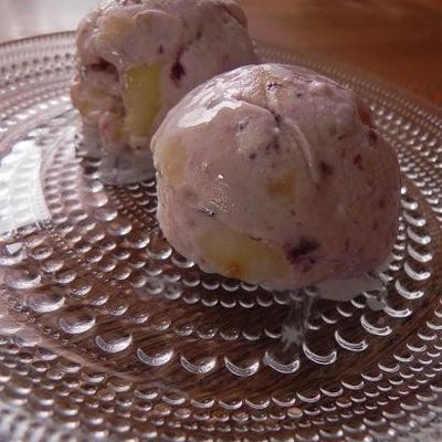 バナナとブルーベリーのヨーグルトアイス by 140㎝わんたるママ