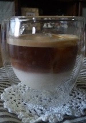 ２層のアイスコーヒーラテ♪-レシピのメイン写真