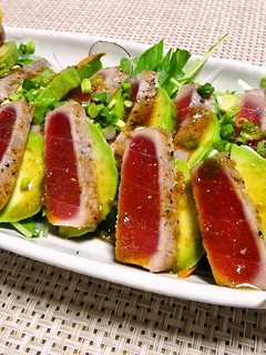 アボカドとマグロのたたきサラダ特製ドレ-レシピのメイン写真