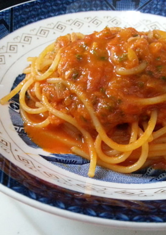今日は、トマトの煮込みパスタよ！-レシピのメイン写真