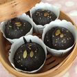 米粉の黒ゴマきなこ蒸しパン