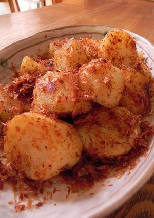 鰹節たっぷり★じゃがいもにんにく醤油炒め-レシピのメイン写真