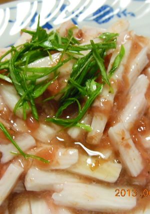 すっぱ美味しい!長芋と梅のさっぱり和え♪-レシピのメイン写真