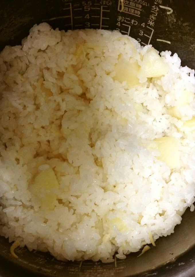 新ジャガと生姜の炊き込み御飯-レシピのメイン写真