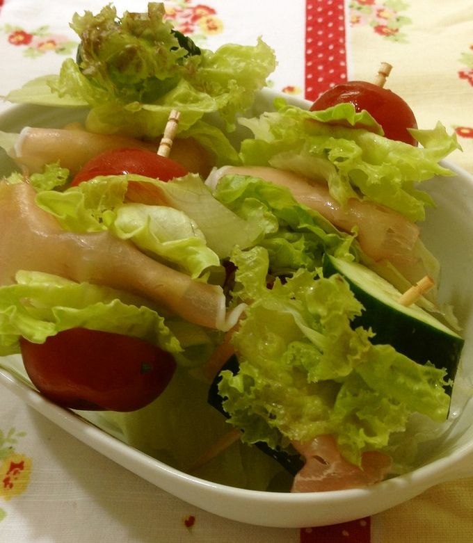 きょうのサラダ : おかずにおつまみに、野菜たっぷりの家庭サラダ100 きょうのサラダ : おかずにおつまみに、野菜たっぷりの家庭