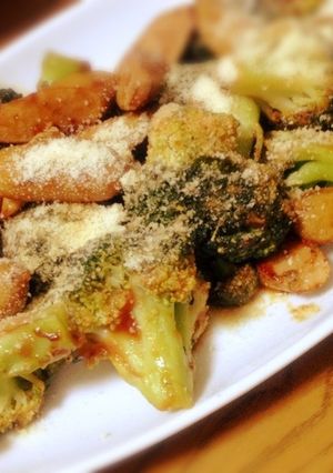 ブロッコリーとウィンナーのケチャップ炒め-レシピのメイン写真