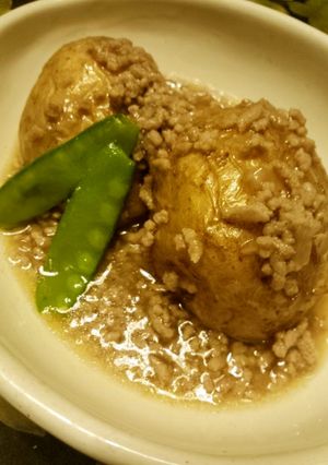 丸ごと揚げじゃがいものそぼろあん-レシピのメイン写真