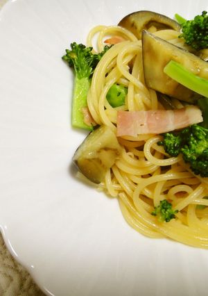 茄子とベーコン・ブロッコリーのパスタ★-レシピのメイン写真