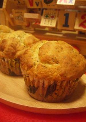 ポピーシードのほんのり♪オレンジヨーグルトマフィン♪-レシピのメイン写真