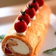 トマトとチーズの米粉ロールケーキ