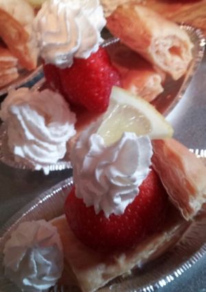 冷凍ﾊﾟｲｼｰﾄで苺のデザート-レシピのメイン写真