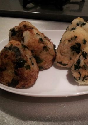 ワカメの焼きおにぎり-レシピのメイン写真
