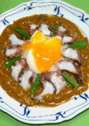 タコベジカレーの温泉卵添え-レシピのメイン写真
