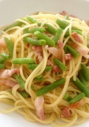 インゲンとベーコンの塩味パスタ-レシピのメイン写真