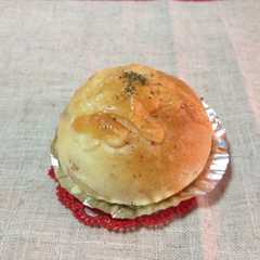 チーズ香るフライドオニオンのパン♪-レシピのメイン写真