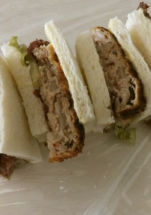 残り物のメンチカツdeサンドイッチ-レシピのメイン写真