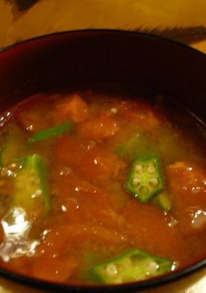 オクラとトマトのみそ汁-レシピのメイン写真