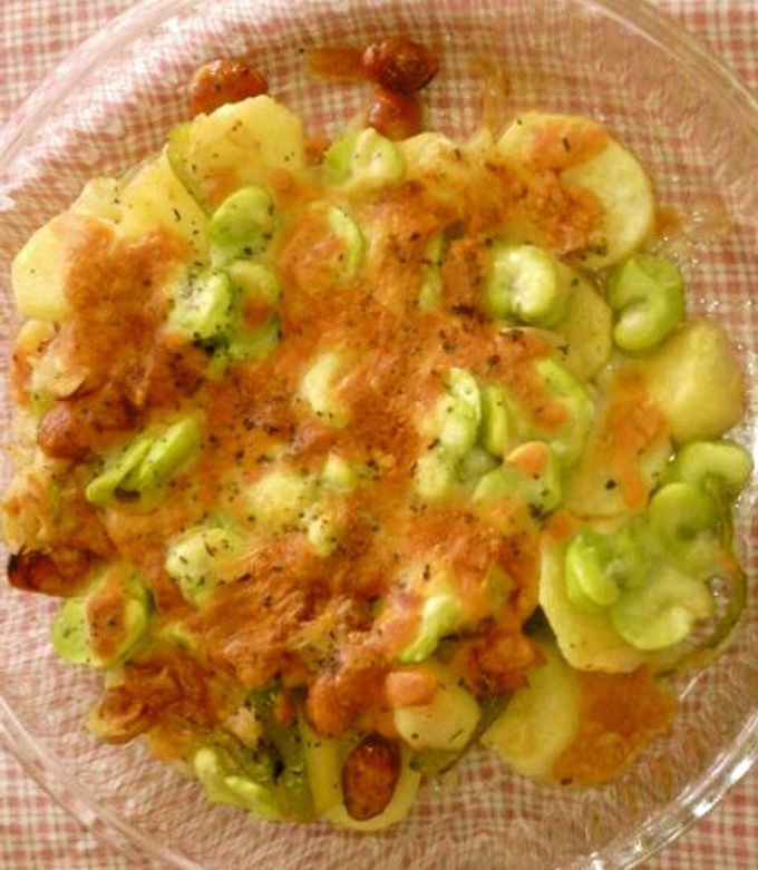 ジャーマンポテトのチーズ焼き(空豆入り） by ちぇりりん