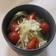 レタスとプチトマトのさっぱりサラダ