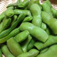 基本からアレンジまで！思わずつくりたくなる「塩茹で枝豆」のレシピ集