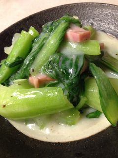青梗菜とベーコンのクリーム煮-レシピのメイン写真
