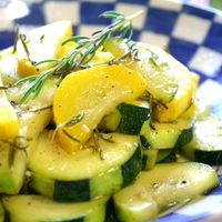 基本からアレンジまで！思わずつくりたくなる「ズッキ ニ」のレシピ集