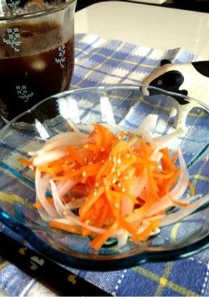 玉ねぎ&にんじんサラダ-レシピのメイン写真
