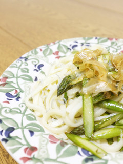 減塩ゆるベジ★アスパラの焼きうどん-レシピのメイン写真