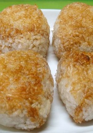 我が家の定番＊焼きおむすび-レシピのメイン写真