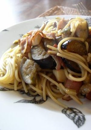 茄子とベーコンのバター醤油パスタ-レシピのメイン写真