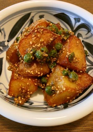 新じゃがのはちみつ胡麻みそ炒め-レシピのメイン写真