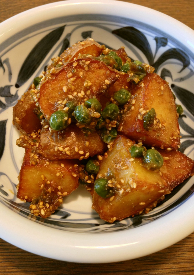 新じゃがのはちみつ胡麻みそ炒め-レシピのメイン写真