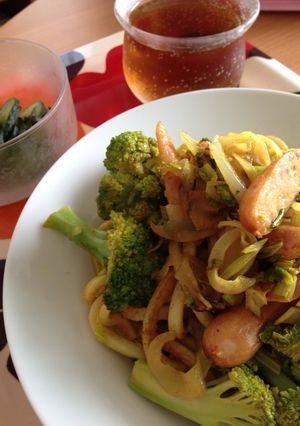 ランチに☆焼カレーうどん-レシピのメイン写真