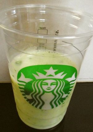 バジル・バナナの飲むヨーグルト-レシピのメイン写真