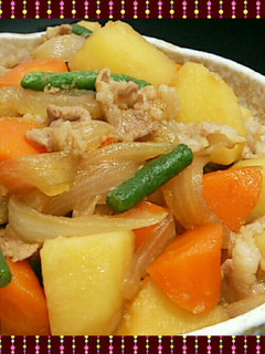 基本の肉じゃが ⇒ 絶品♥大人の肉じゃが-レシピのメイン写真