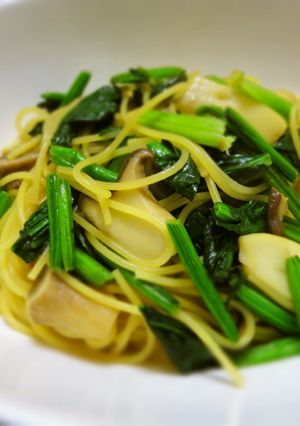 ほうれん草とエリンギの、バター醤油パスタ-レシピのメイン写真