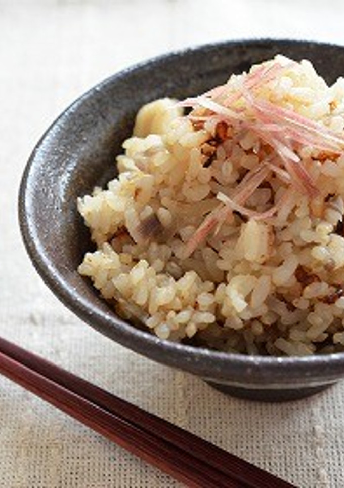 帆立と茗荷(みょうが)の簡単炊き込みご飯-レシピのメイン写真