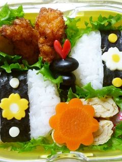 簡単かわいい♡お花おにぎり-レシピのメイン写真