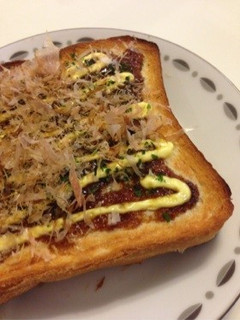 超簡単☆なんちゃってお好み焼きパン-レシピのメイン写真