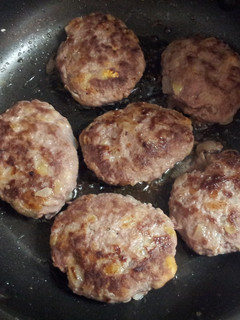 ハンバーグ-レシピのメイン写真