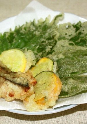ズッキーニーと鯖の薄切りを天ぷら-レシピのメイン写真