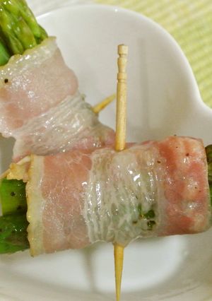 電子レンジでベーコンのアスパラ巻き-レシピのメイン写真