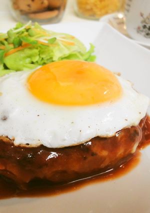 ＊ジューシー＊目玉焼きハンバーグ＊-レシピのメイン写真