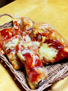 ピザ&ポテトフォカッチャ-レシピのメイン写真