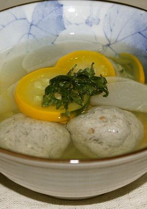 小イワシのつみれとズッキーニーの汁物-レシピのメイン写真