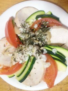 鶏ハムとトマトとズッキーニ塩麹バジルかけ-レシピのメイン写真
