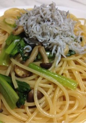 小松菜としめじとちりめんの和風パスタ-レシピのメイン写真